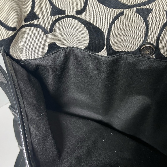 Coach Signature Foldover Tote H1380-F23304 - Picture 7 of 14